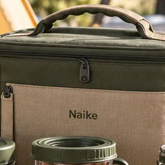 Tent Side Breakfast Set illustrating connect brand entities for multilingual lunch box product content
