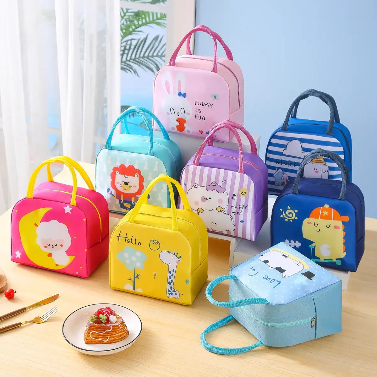 Cartoon Insulated Picnic Or Lunch Bag product view